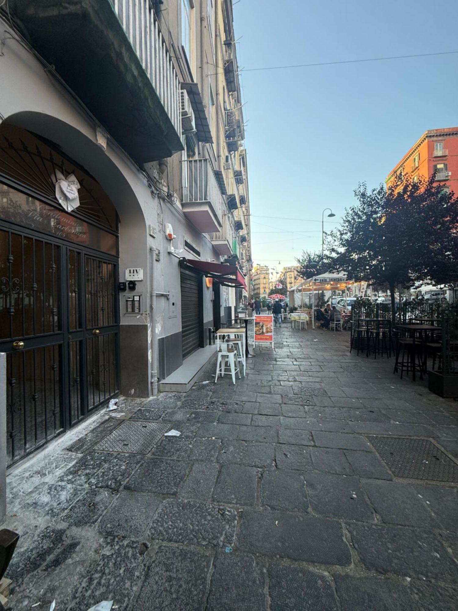 Valentino Caracciolo 105 Appartement Napels Buitenkant foto