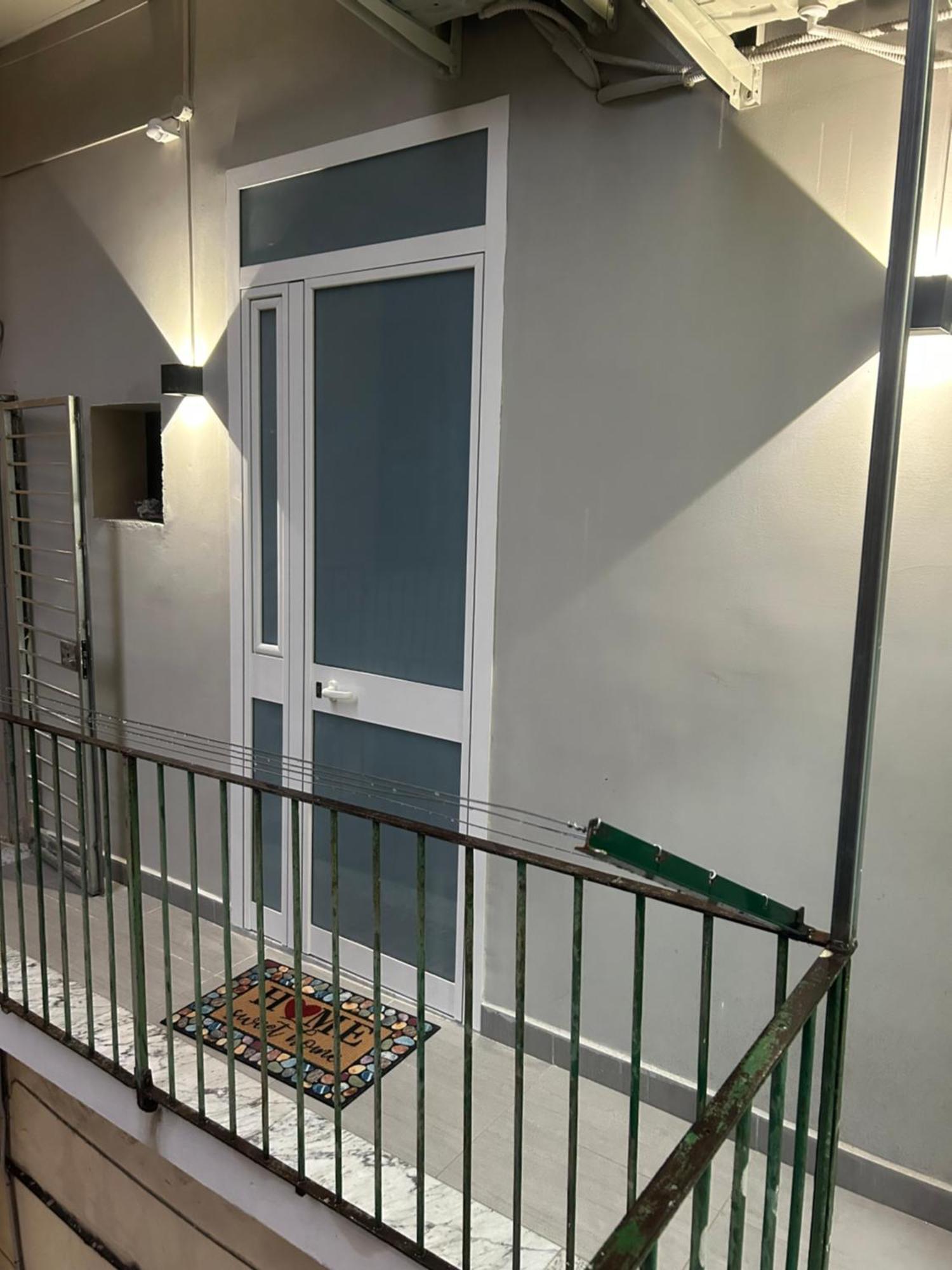 Valentino Caracciolo 105 Appartement Napels Buitenkant foto