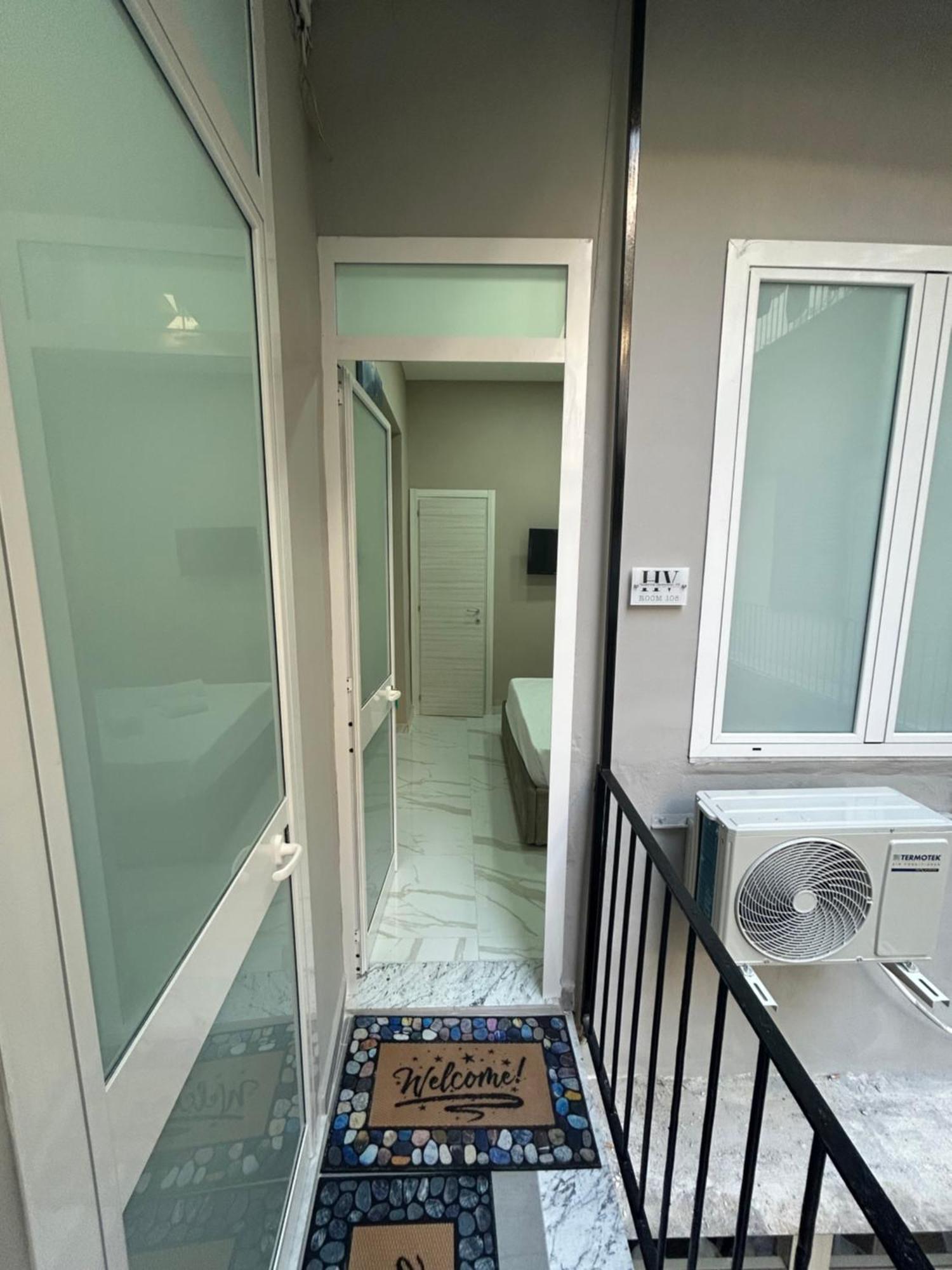 Valentino Caracciolo 105 Appartement Napels Buitenkant foto